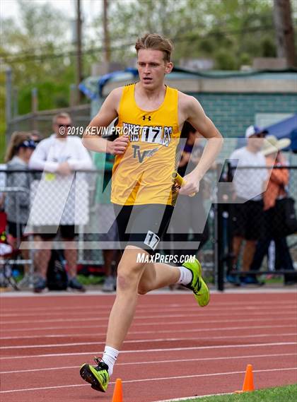 Thumbnail 2 in CHSAA Track and Field 4A Championships (Boys 800 Meter Relay) photogallery.