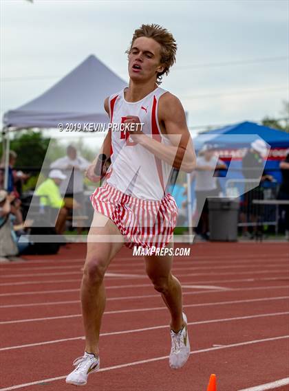 Thumbnail 2 in CHSAA Track and Field 4A Championships (Boys 800 Meter Relay) photogallery.