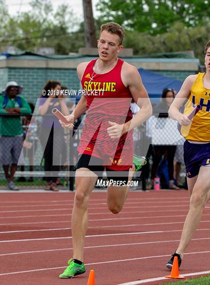 Thumbnail 2 in CHSAA Track and Field 4A Championships (Boys 800 Meter Relay) photogallery.