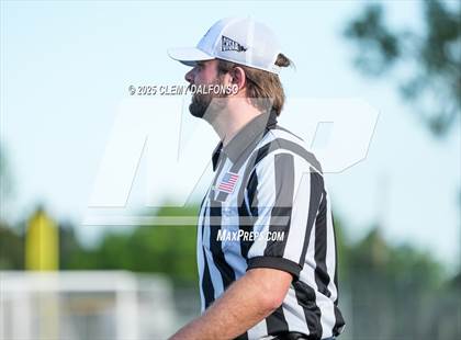 Thumbnail 2 in Telluride vs Dakota Ridge (CHSAA 4A Quarterfinals) photogallery.