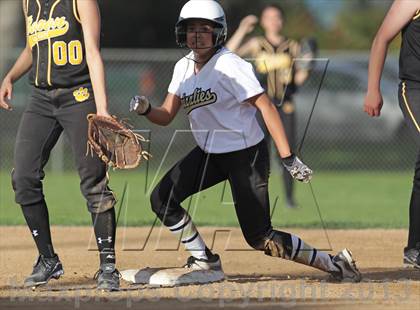 Thumbnail 1 in Golden Valley vs. Boron (High Desert Classic) photogallery.