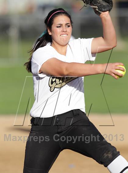 Thumbnail 3 in Golden Valley vs. Boron (High Desert Classic) photogallery.