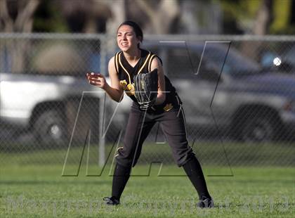 Thumbnail 1 in Golden Valley vs. Boron (High Desert Classic) photogallery.