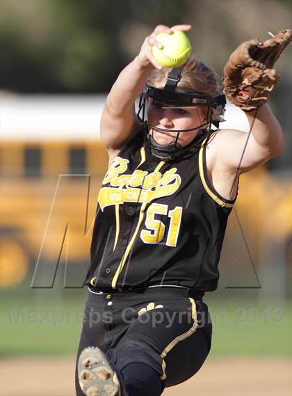 Thumbnail 1 in Golden Valley vs. Boron (High Desert Classic) photogallery.