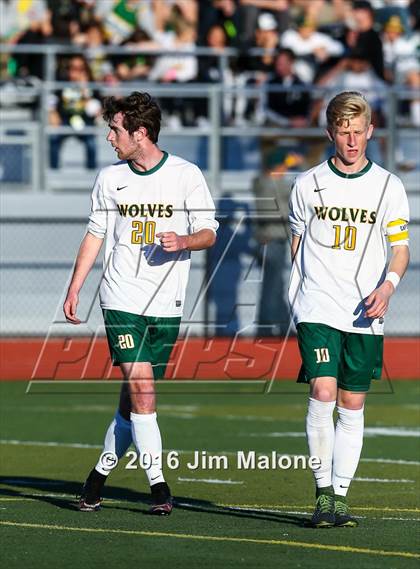 Thumbnail 1 in San Ramon Valley vs. Monte Vista (CIF NCS D1 Final) photogallery.