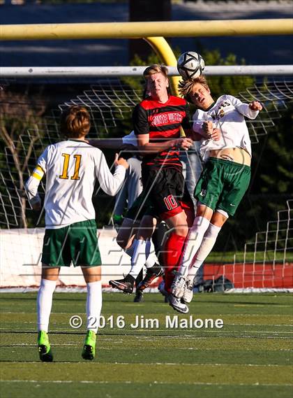 Thumbnail 2 in San Ramon Valley vs. Monte Vista (CIF NCS D1 Final) photogallery.