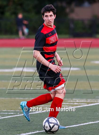 Thumbnail 1 in San Ramon Valley vs. Monte Vista (CIF NCS D1 Final) photogallery.