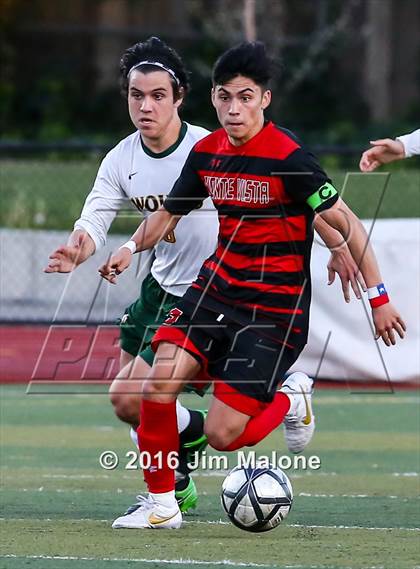 Thumbnail 2 in San Ramon Valley vs. Monte Vista (CIF NCS D1 Final) photogallery.