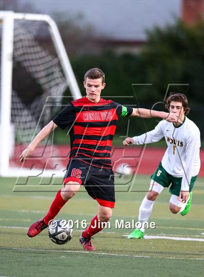 Thumbnail 1 in San Ramon Valley vs. Monte Vista (CIF NCS D1 Final) photogallery.