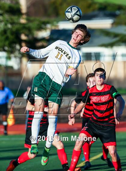 Thumbnail 2 in San Ramon Valley vs. Monte Vista (CIF NCS D1 Final) photogallery.