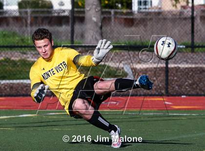 Thumbnail 2 in San Ramon Valley vs. Monte Vista (CIF NCS D1 Final) photogallery.