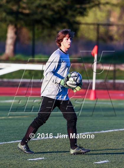 Thumbnail 1 in San Ramon Valley vs. Monte Vista (CIF NCS D1 Final) photogallery.