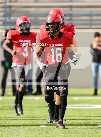 Thumbnail 1 in Kilgore vs. El Campo (UIL 4A Area Playoff) photogallery.
