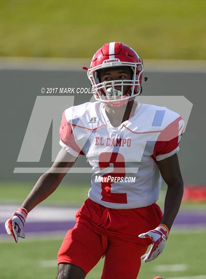 Thumbnail 2 in Kilgore vs. El Campo (UIL 4A Area Playoff) photogallery.