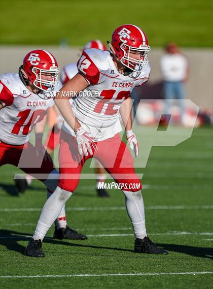 Thumbnail 2 in Kilgore vs. El Campo (UIL 4A Area Playoff) photogallery.