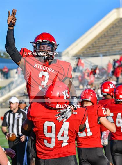 Thumbnail 2 in Kilgore vs. El Campo (UIL 4A Area Playoff) photogallery.