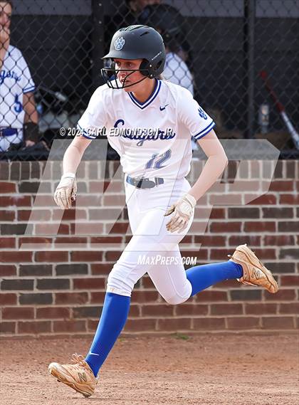 Thumbnail 2 in Ezell-Harding Christian @ Goodpasture Christian photogallery.