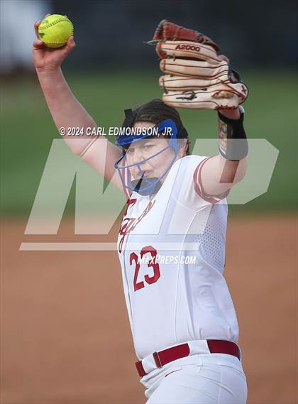 Thumbnail 2 in Ezell-Harding Christian @ Goodpasture Christian photogallery.