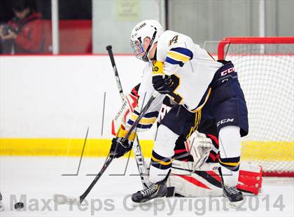 Thumbnail 3 in Rye vs. Pelham Memorial (Section 1 Division 2 Final) photogallery.