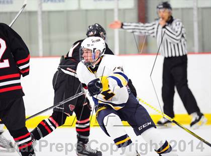 Thumbnail 1 in Rye vs. Pelham Memorial (Section 1 Division 2 Final) photogallery.