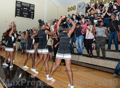 Thumbnail 3 in Lugoff-Elgin @ Camden (MaxPreps Rivalry Series) photogallery.