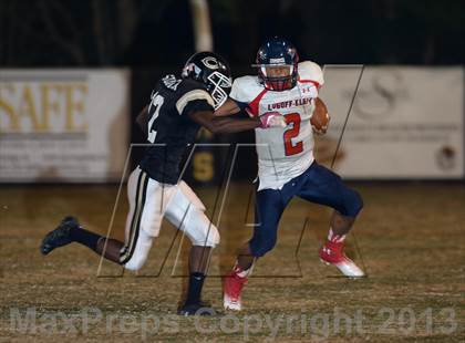 Thumbnail 2 in Lugoff-Elgin @ Camden (MaxPreps Rivalry Series) photogallery.