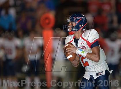 Thumbnail 2 in Lugoff-Elgin @ Camden (MaxPreps Rivalry Series) photogallery.