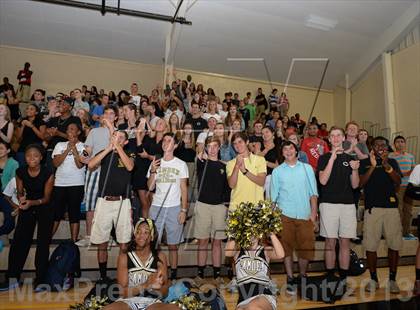 Thumbnail 2 in Lugoff-Elgin @ Camden (MaxPreps Rivalry Series) photogallery.
