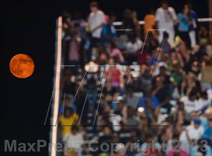 Thumbnail 1 in Lugoff-Elgin @ Camden (MaxPreps Rivalry Series) photogallery.