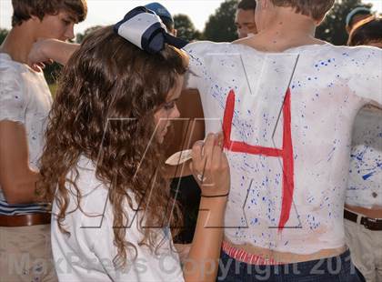 Thumbnail 3 in Lugoff-Elgin @ Camden (MaxPreps Rivalry Series) photogallery.
