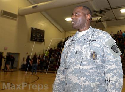 Thumbnail 2 in Lugoff-Elgin @ Camden (MaxPreps Rivalry Series) photogallery.