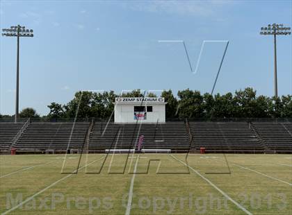 Thumbnail 1 in Lugoff-Elgin @ Camden (MaxPreps Rivalry Series) photogallery.