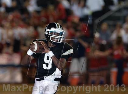 Thumbnail 2 in Lugoff-Elgin @ Camden (MaxPreps Rivalry Series) photogallery.