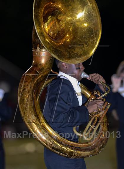 Thumbnail 3 in Lugoff-Elgin @ Camden (MaxPreps Rivalry Series) photogallery.