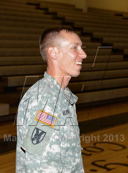Thumbnail 3 in Lugoff-Elgin @ Camden (MaxPreps Rivalry Series) photogallery.