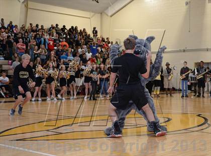 Thumbnail 3 in Lugoff-Elgin @ Camden (MaxPreps Rivalry Series) photogallery.