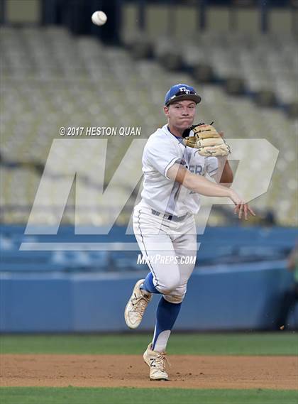 Thumbnail 1 in Corona vs El Toro (CIF-SS D1 Final) photogallery.
