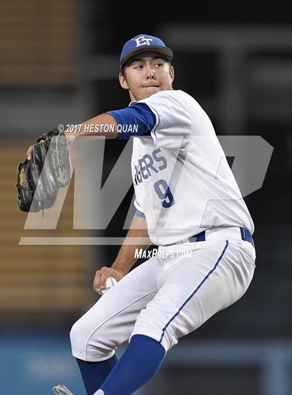 Thumbnail 2 in Corona vs El Toro (CIF-SS D1 Final) photogallery.