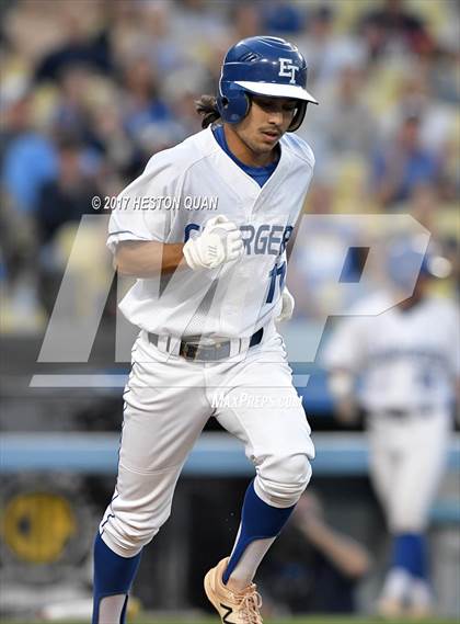 Thumbnail 2 in Corona vs El Toro (CIF-SS D1 Final) photogallery.