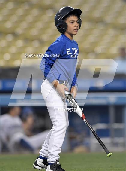 Thumbnail 3 in Corona vs El Toro (CIF-SS D1 Final) photogallery.