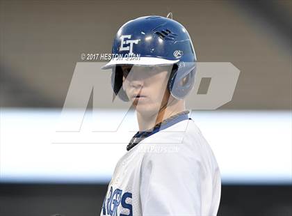 Thumbnail 1 in Corona vs El Toro (CIF-SS D1 Final) photogallery.