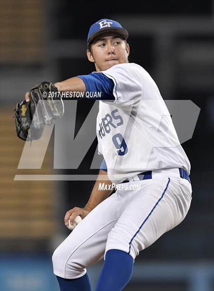 Thumbnail 3 in Corona vs El Toro (CIF-SS D1 Final) photogallery.