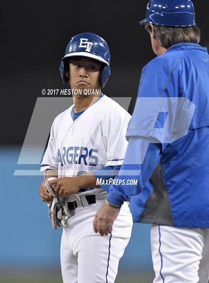 Thumbnail 1 in Corona vs El Toro (CIF-SS D1 Final) photogallery.