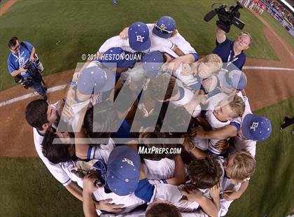Thumbnail 1 in Corona vs El Toro (CIF-SS D1 Final) photogallery.