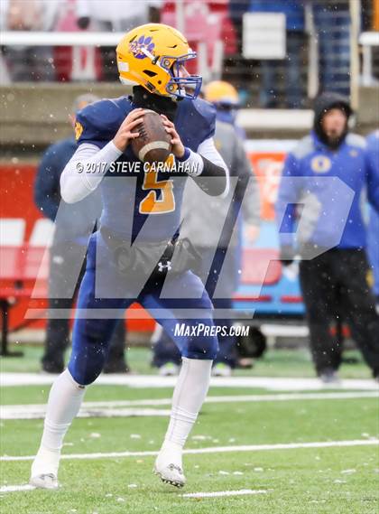 Thumbnail 3 in Mountain Crest vs. Orem (UHSAA 4A Final) photogallery.