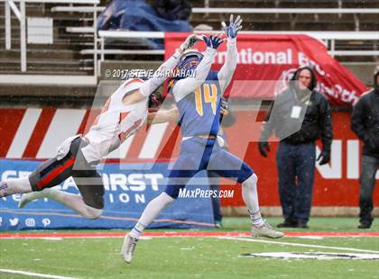 Thumbnail 3 in Mountain Crest vs. Orem (UHSAA 4A Final) photogallery.