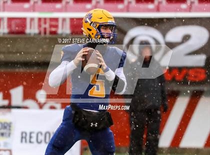 Thumbnail 3 in Mountain Crest vs. Orem (UHSAA 4A Final) photogallery.