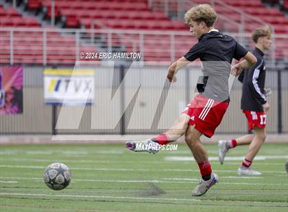 Thumbnail 1 in De La Salle vs Orange Lutheran (SoCal College Showcase) photogallery.