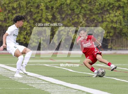 Thumbnail 3 in De La Salle vs Orange Lutheran (SoCal College Showcase) photogallery.