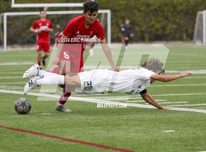 Thumbnail 3 in De La Salle vs Orange Lutheran (SoCal College Showcase) photogallery.